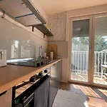 Appartamento Flora Center One Bedroom App - Enjoy Travel Tirana