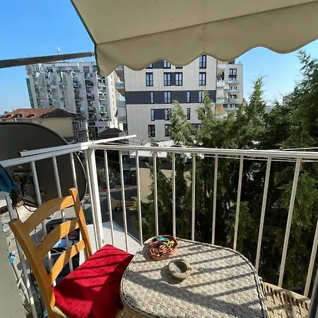 Flora - Modern Rooftop With Balcony * Tirana
