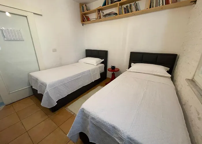 Flora Center One Bedroom App - Enjoy Travel شقة